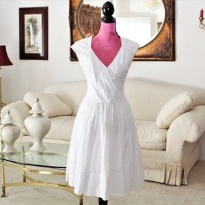 Isaac Mizrahi %100 White Cotton Sweetheart Dress